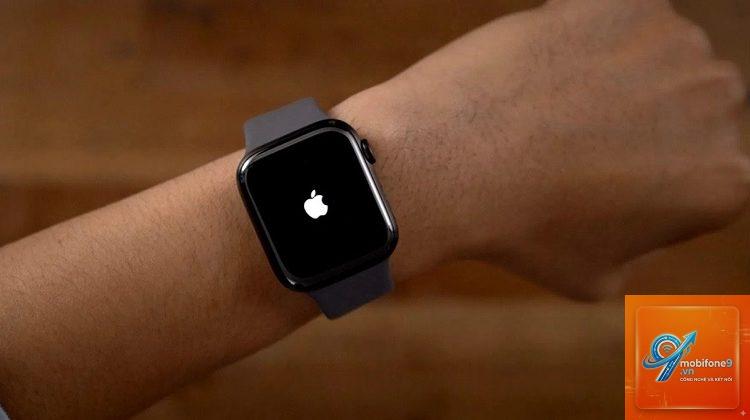 apple watch bị treo logo apple - Hình 4