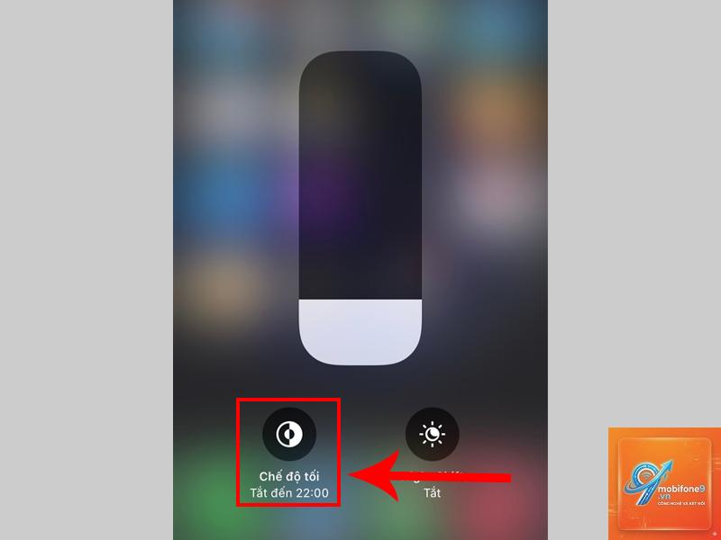 bật chế độ tối trên iPhone - Hình 4
