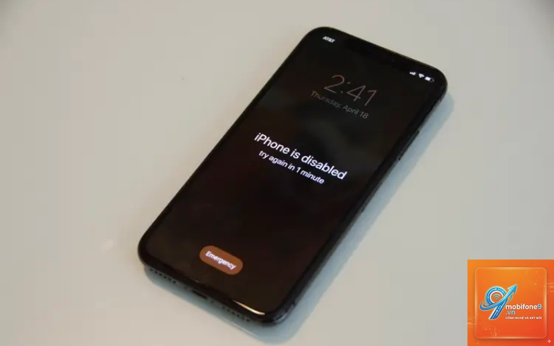 bị khóa màn hình iPhone - Hình 3