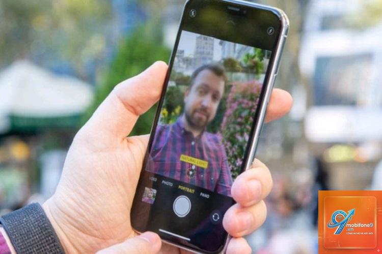 bị mờ camera trên iPhone - Hình 5