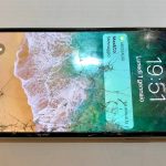 bị vỡ màn hình iPhone