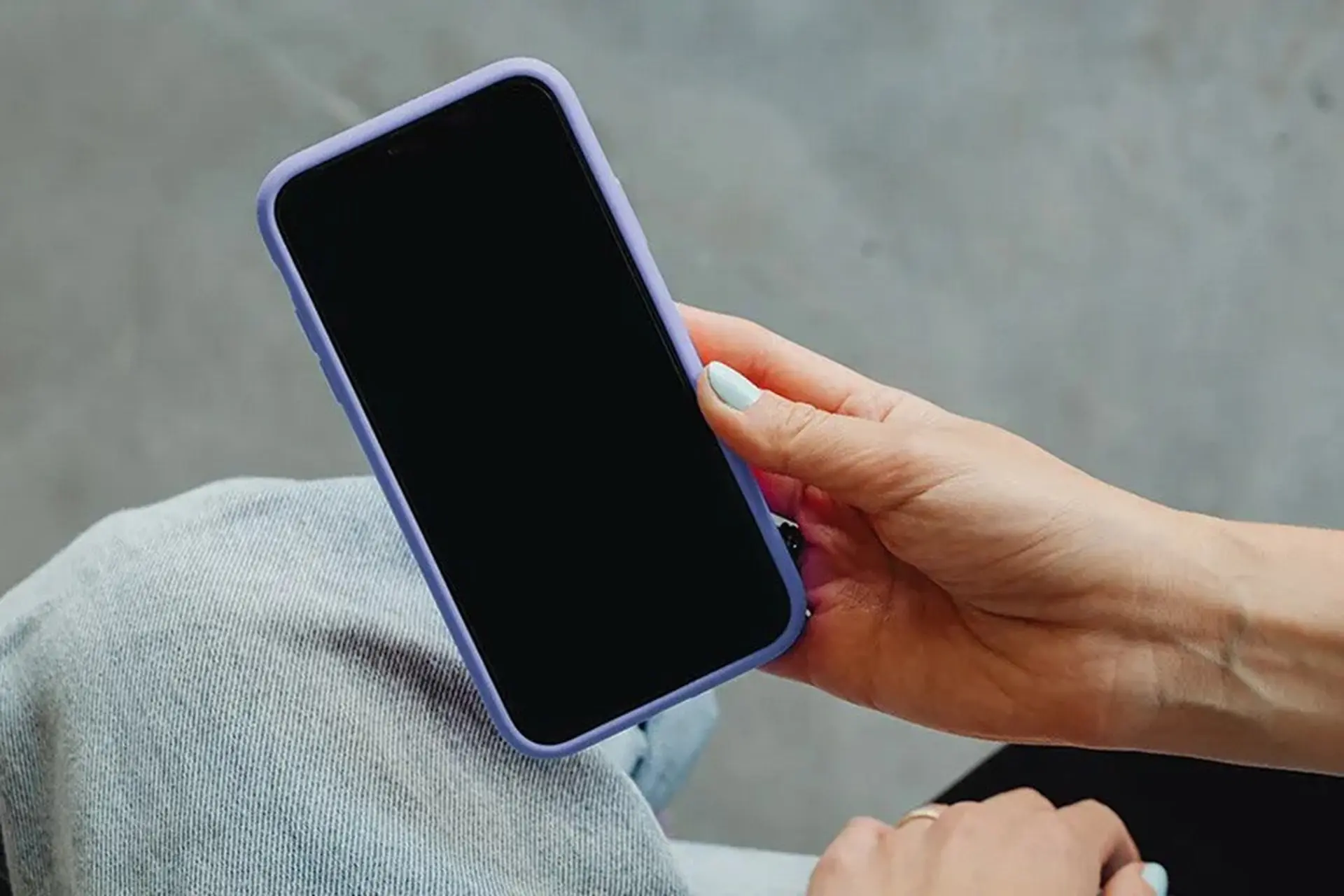 cách sửa iPhone bị đen màn hình - Hình 2