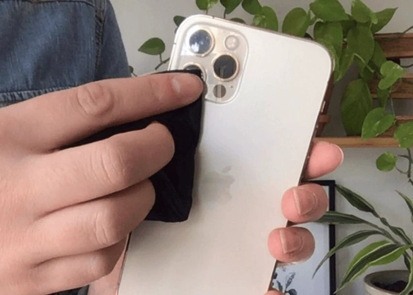 cách sửa iPhone bị hỏng camera do vào nước - Hình 2