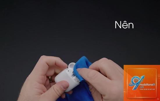 cách vệ sinh airpods - Hình 2