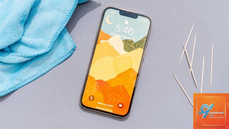 cách vệ sinh magsafe iphone - Hình 3