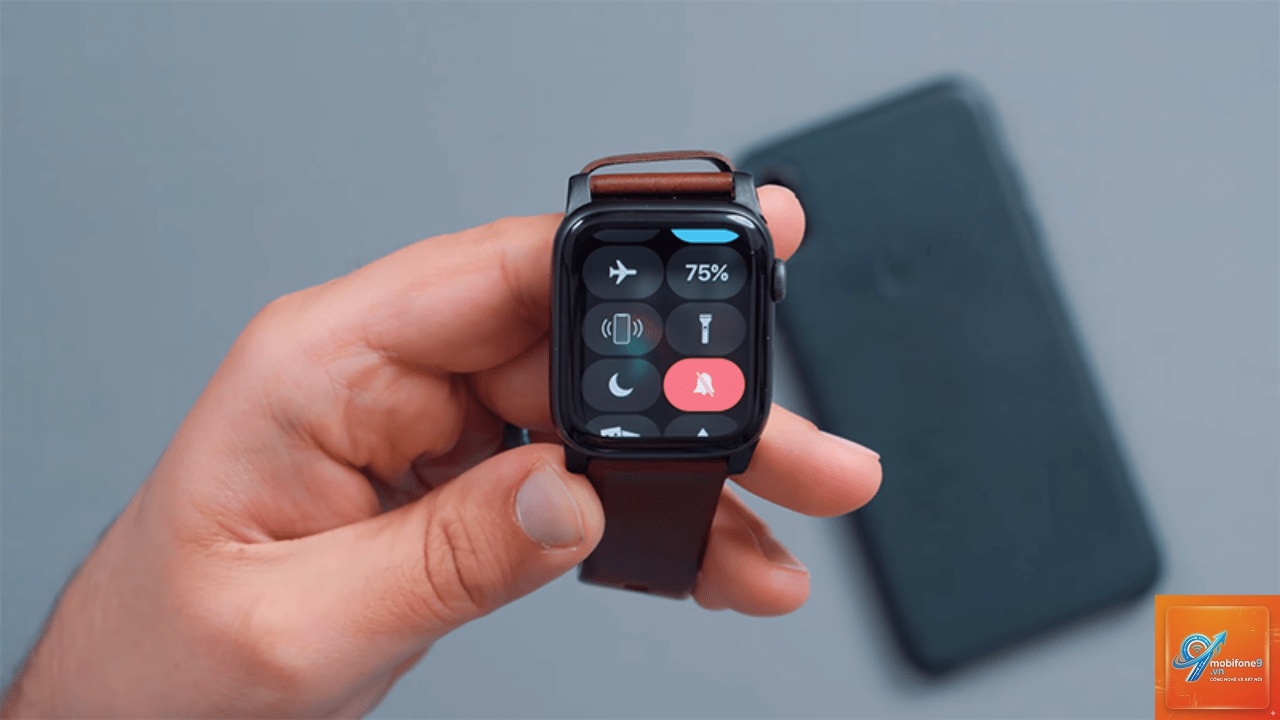 cách xóa ứng dụng trên apple watch - Hình 1