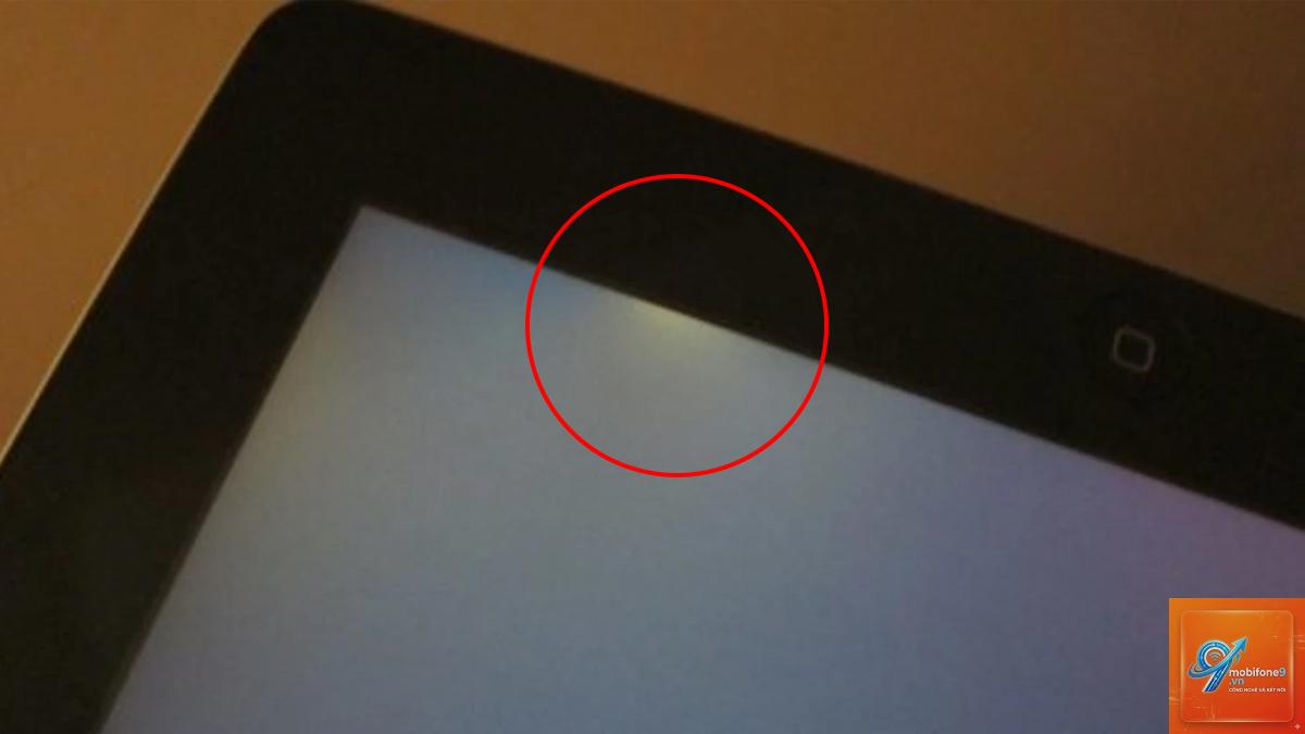 iPad bị ám xanh màn hình - Hình 3