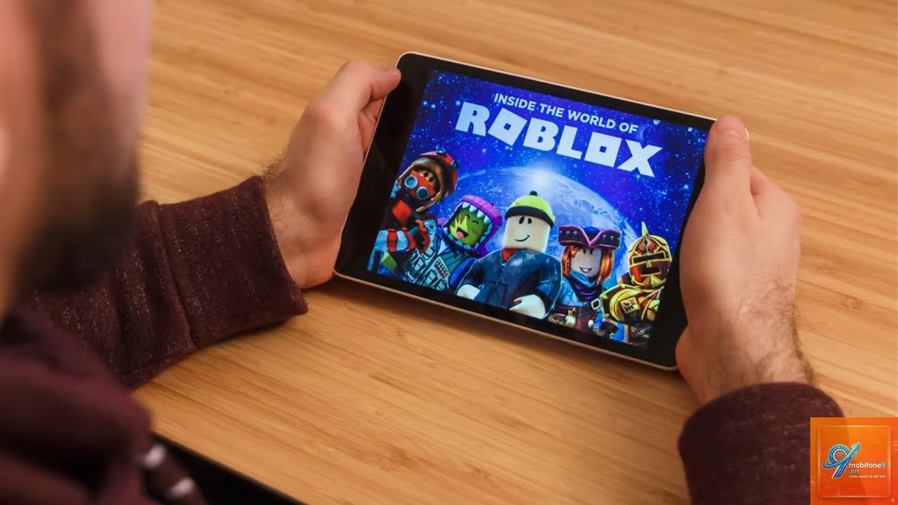 iPad chơi Roblox - Hình 3