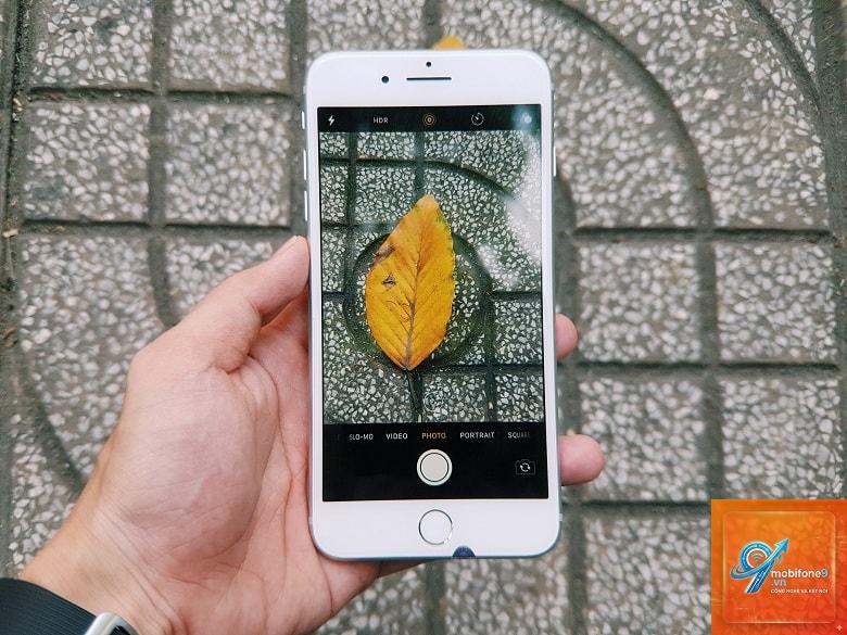 iphone camera bị sọc - Hình 1