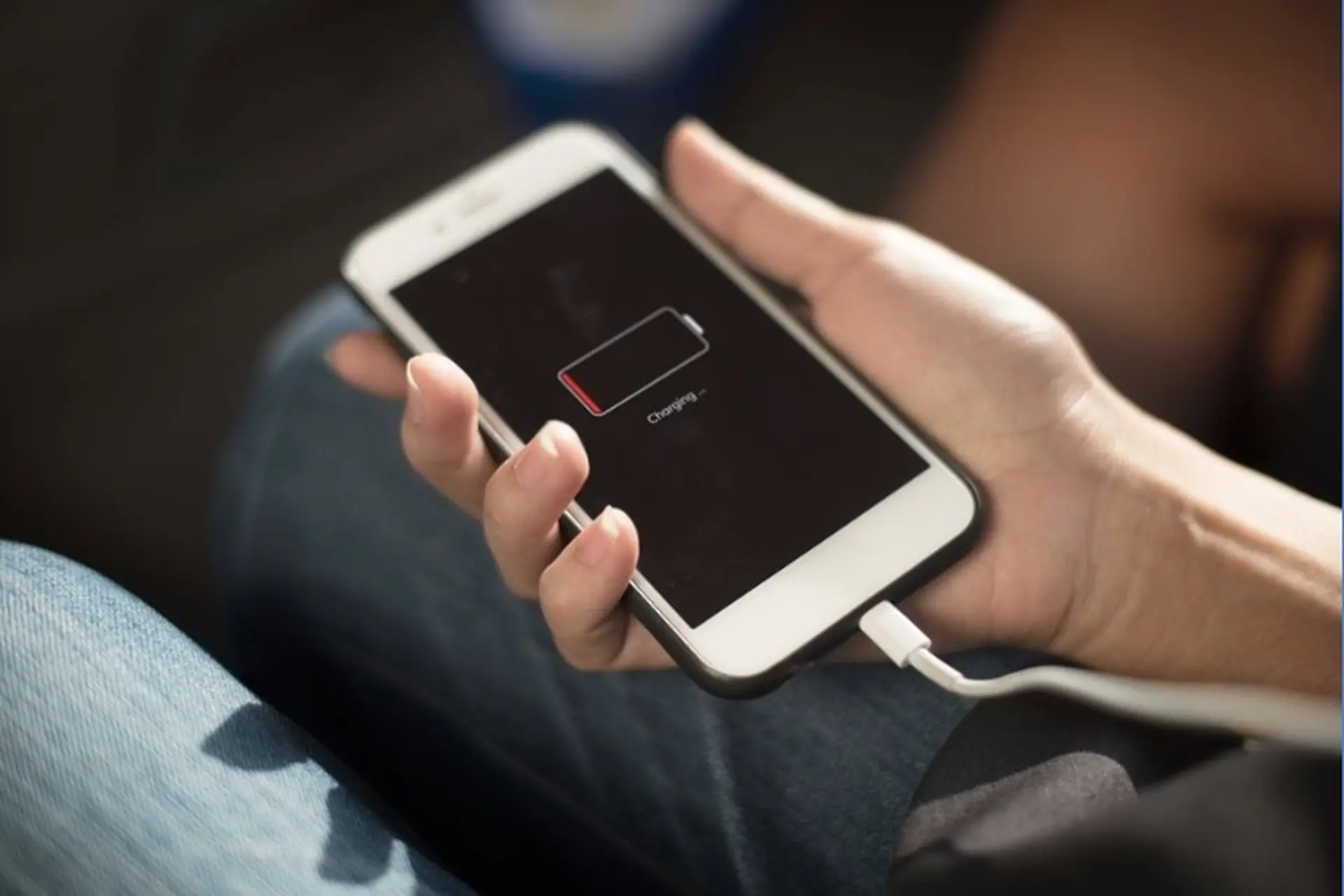 iphone sập nguồn khi gọi điện - Hình 2