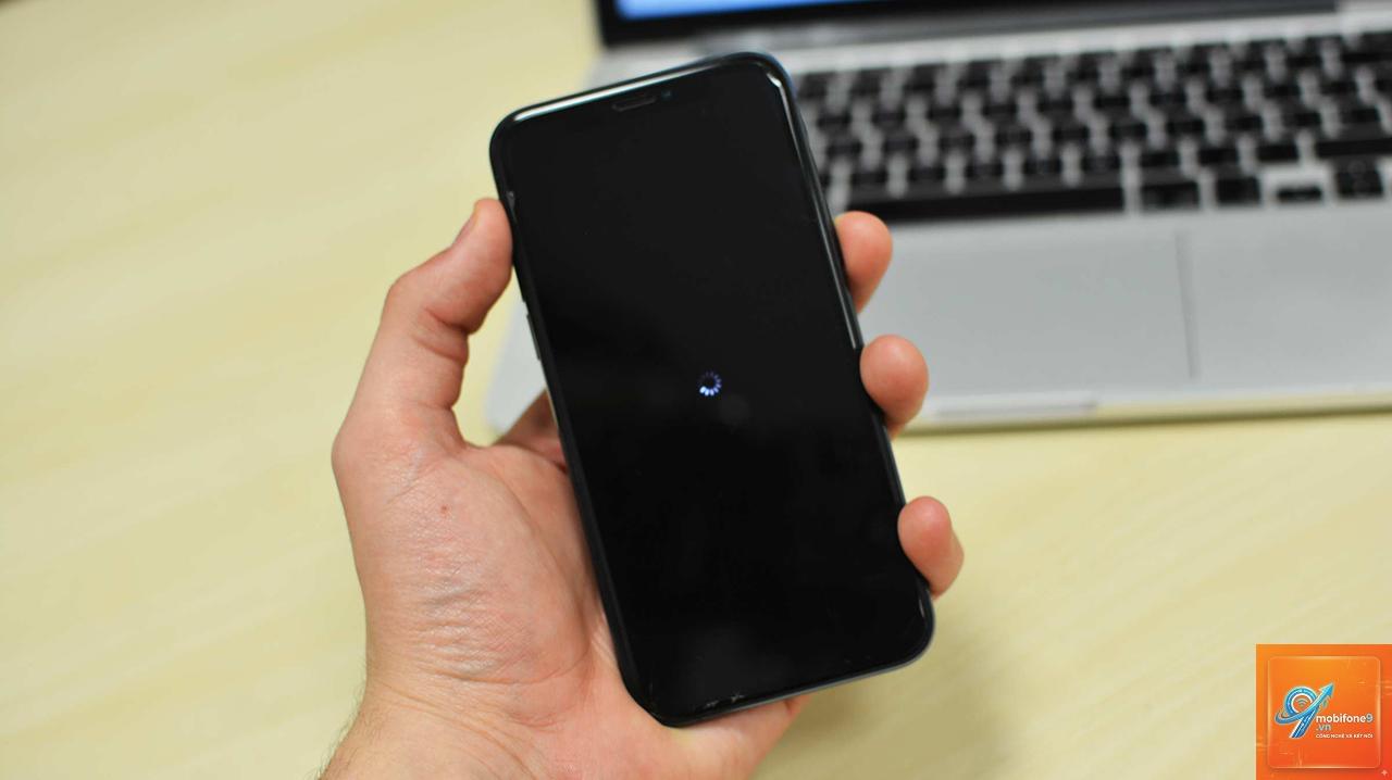 iphone sập nguồn liên tục - Hình 1
