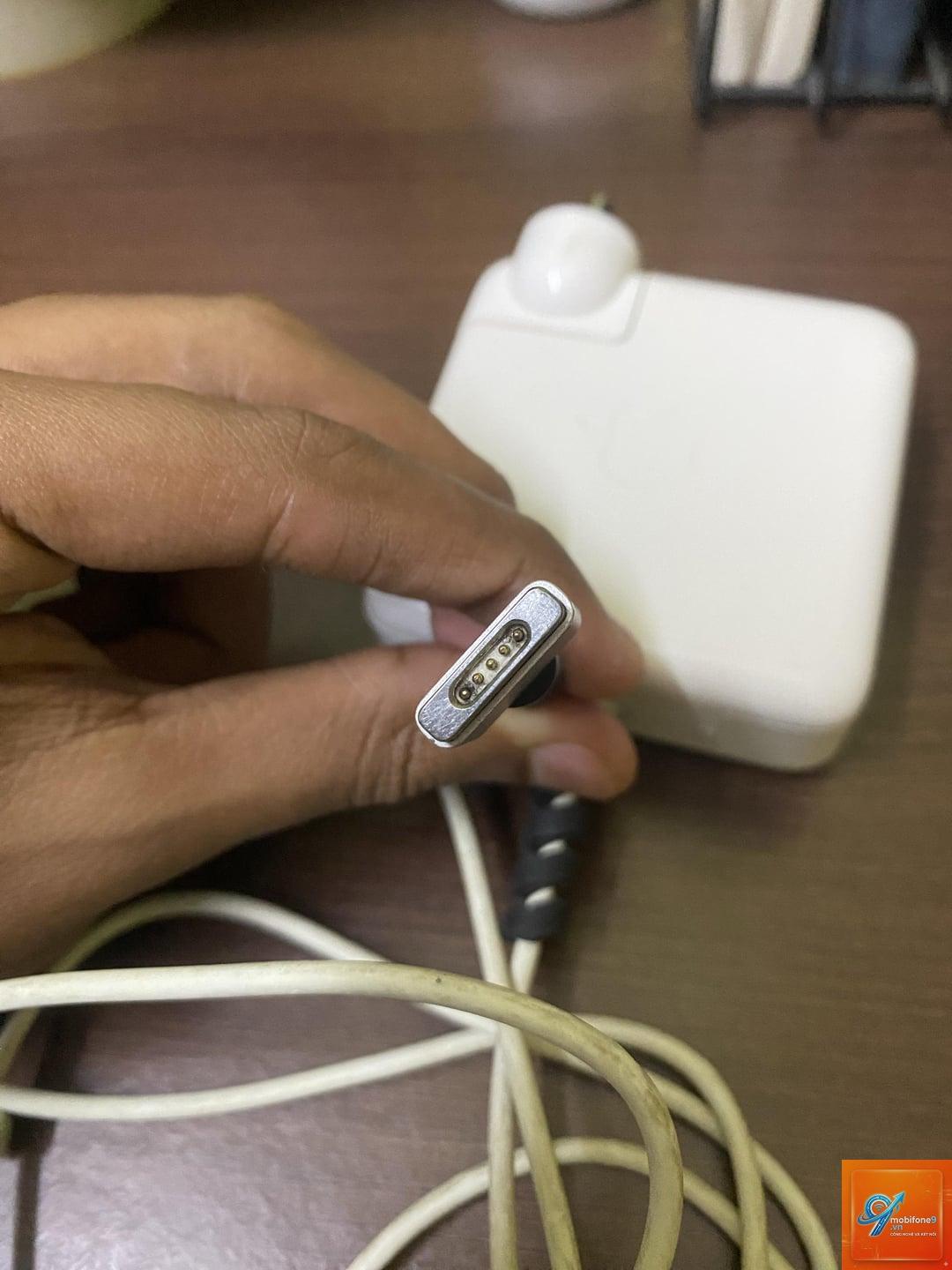 magsafe bị nóng - Hình 1