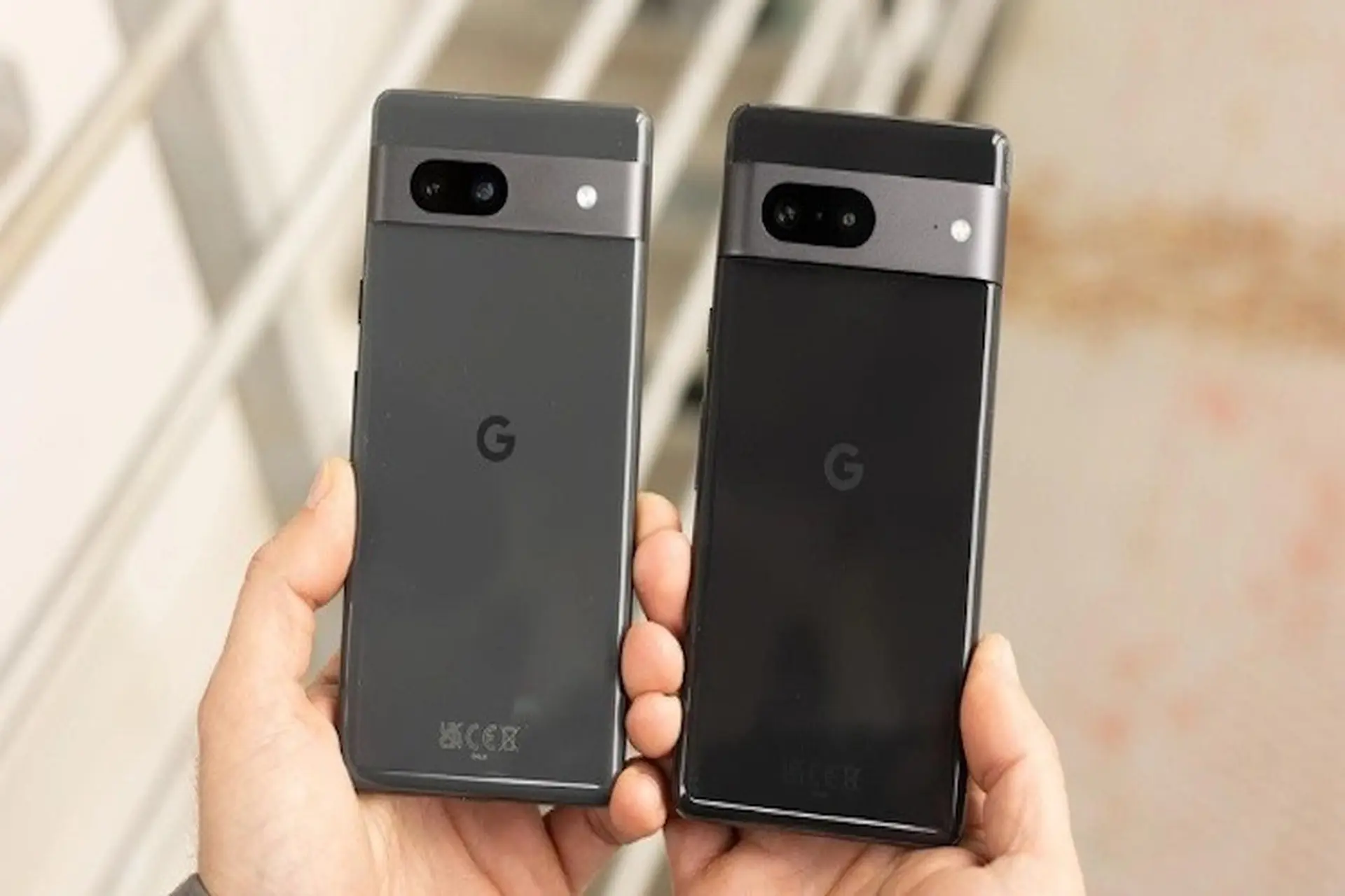 So Sánh Google Pixel 7a Và Pixel 7 - Hình 2