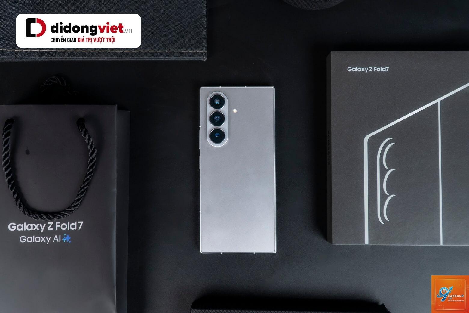 So Sánh Samsung Galaxy Z Fold7 Và Z Flip7 - Hình 2